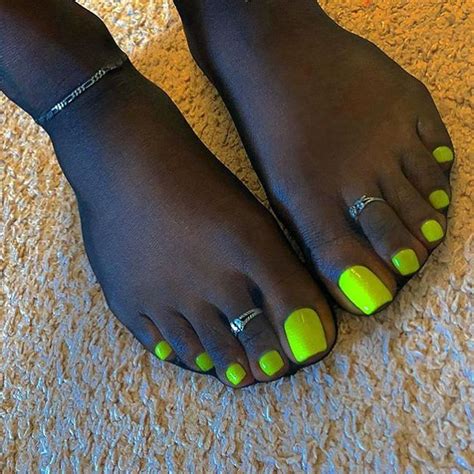 ebony love her feet|Chaîne Love Her Feet